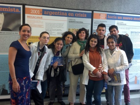 Visita Guiada a los alumnos de la Escuela de Comercio Nº 16- D.E. 7º “Gabriela Mistral” item-thumbnail