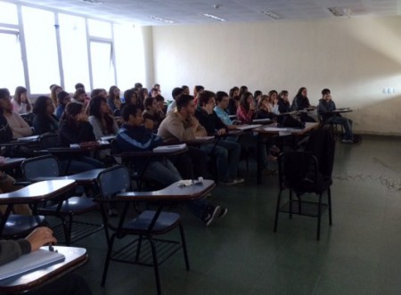 El Museo en el curso de “Macroeconomía y política económica” item-thumbnail
